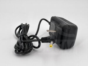 100-240V-Power-Supply-for-Portable-DCC-Players
